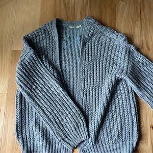 grey short cardigan
